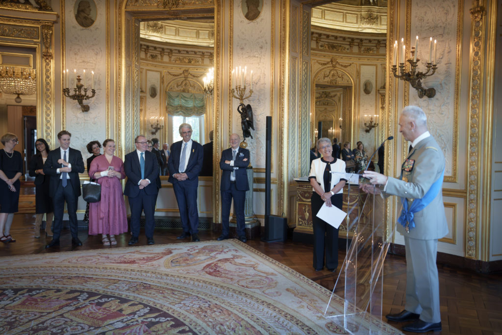 Cérémonie de remise des insignes à la Grande Chancellerie.